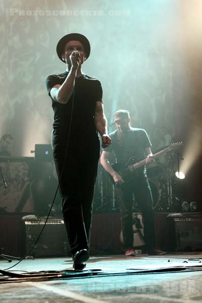BELLE AND SEBASTIAN - 2011-04-11 - PARIS - Grand Rex - 